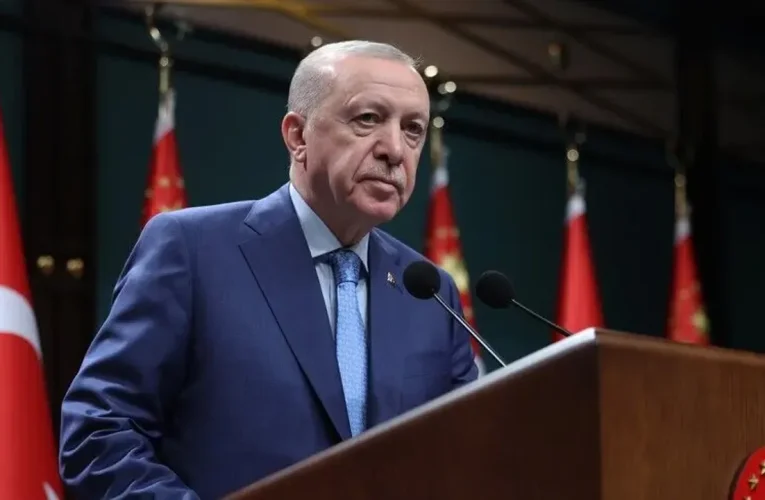 Cumhurbaşkanı Erdoğan, Marmara Depremi’nde hayatını kaybedenleri andı