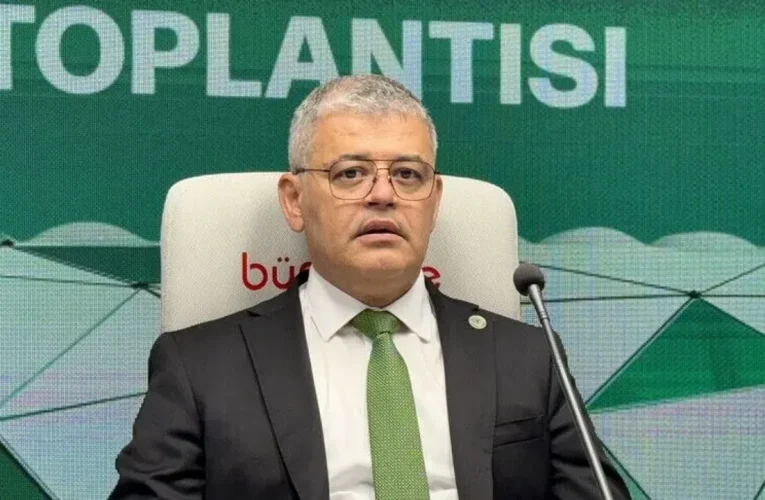 Konyaspor Kulübü Başkanı Atiker: Konyaspor’umuzu hep birlikte daha ileriye taşıyacağımıza yürekten inanıyorum
