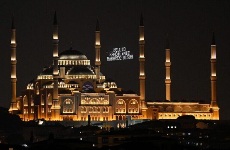 Bugün kandil mi, ne kandili? 24 Ağustos Mevlid Kandili mi? (2026 Diyanet kandil takvimi)