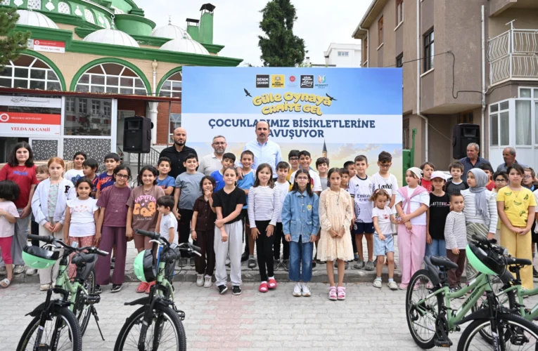 Konya’da çocuklar bisikletlerine ‘güle oynaya’ kavuşuyor