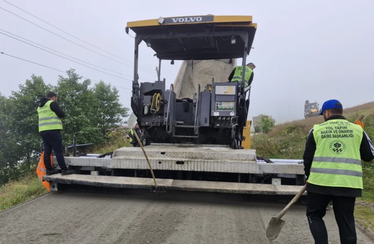 Trabzon’da 13 kilometrelik yol kuru betonla kaplandı