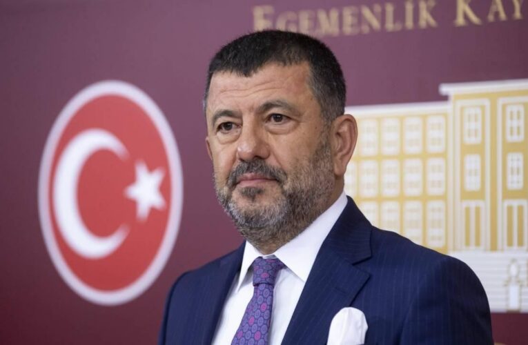 Veli Ağbaba’ya 20 milyonluk tehdit!