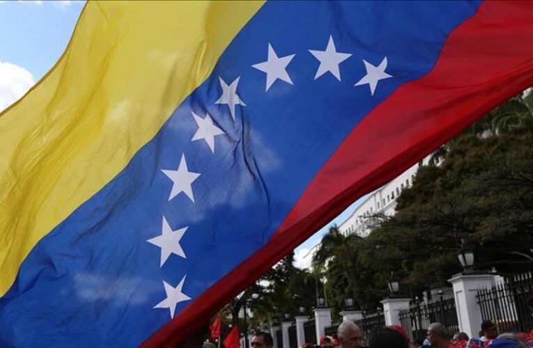 Trump, Venezuela ile “dünya tarihinin en büyük petrol anlaşmasını” yaptıklarını açıkladı