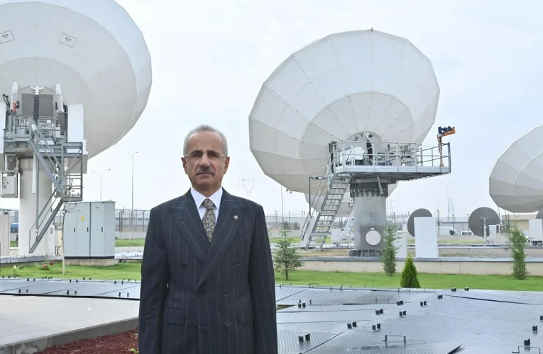 Yeni nesil uydulara dev aktarım başarıyla tamamlandı
