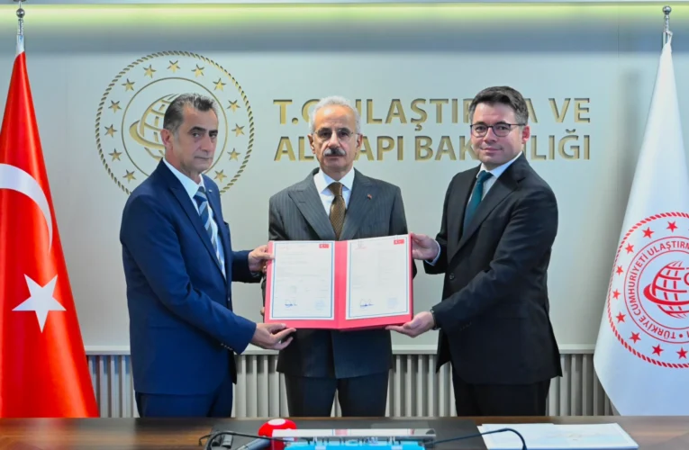 Yerli lokomotif E5000 Avrupa Birliği sertifikasını aldı
