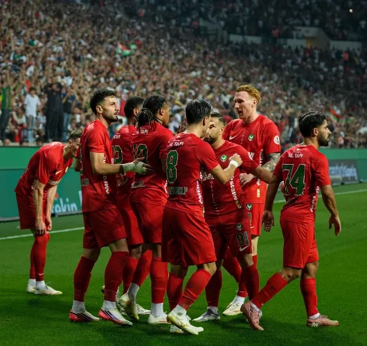 Amed Spor’dan gol şov: Başakşehir darmadağın oldu