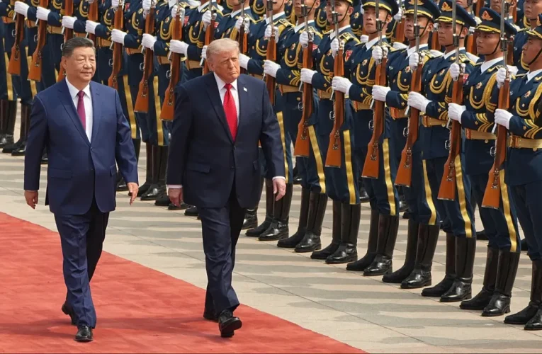 ABD ve Çin Arasındaki İlişkilerde Tarihi An: Trump, Şi Jinping’i Pistte Karşılayacak