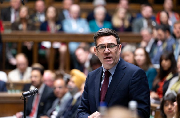 İngiltere Başbakanı Burnham’dan İskoçya’ya Bağımsızlık Referandumu Yanıtı