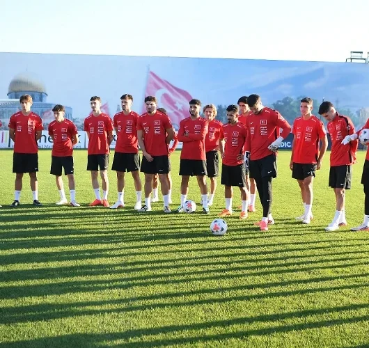 Milli takım kadrosunda 2 değişiklik: Aday kadrodan çıkarıldılar