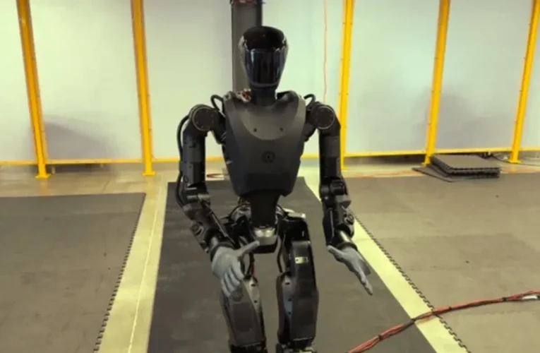 Ukrayna’nın Yeni Robot Ordusu Projesi Cepheye İnsansı Robotlar Gönderiyor