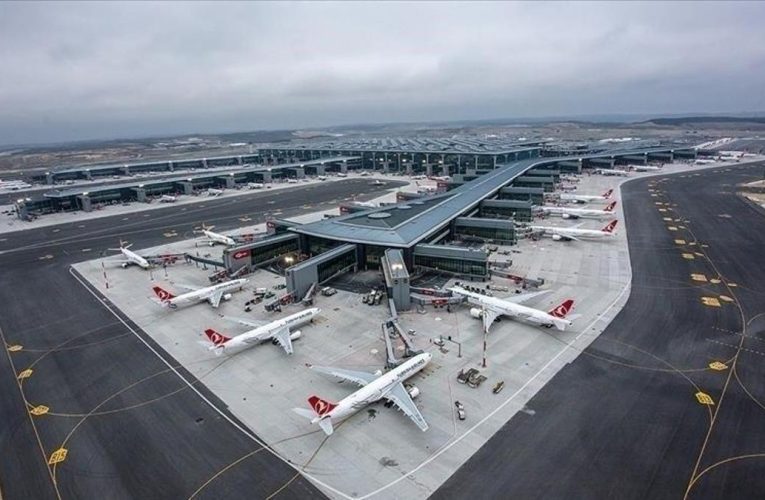 Havalimanlarında 8 ayda 167,5 milyon yolcu: İstanbul ve Antalya zirvede