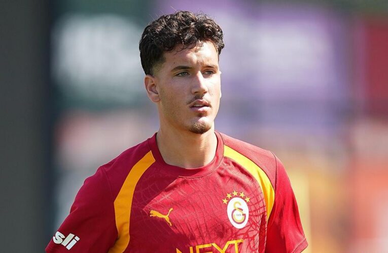 Deniz Gül, Galatasaray’daki ilk antrenmanına çıktı