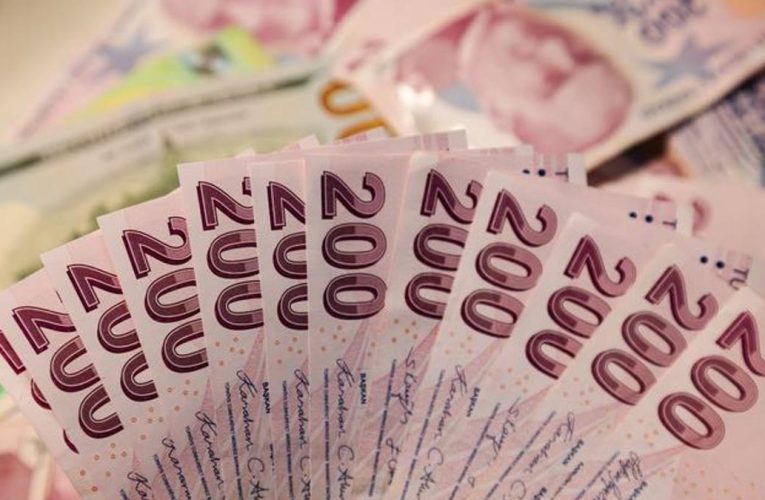 Bankacılık sektörünün mevduatı 33,7 trilyon liraya yükseldi