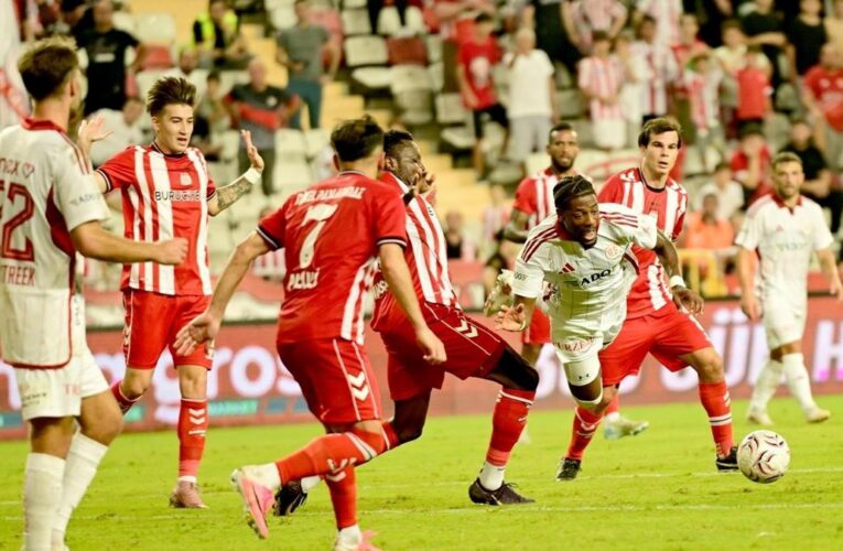 Sivasspor, 6 maç sonra galibiyetle tanıştı
