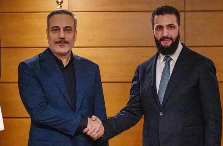 SON DAKİKA HABERİ: Dışişleri Bakanı Hakan Fidan, Şara ile görüştü