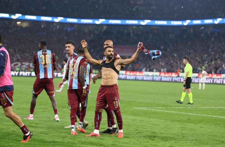 Liverpool Taraftarları Salah İçin Ses Yükseltti
