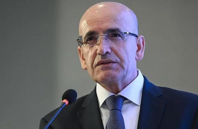 Bakan Şimşek İstifa İddialarını Reddetti