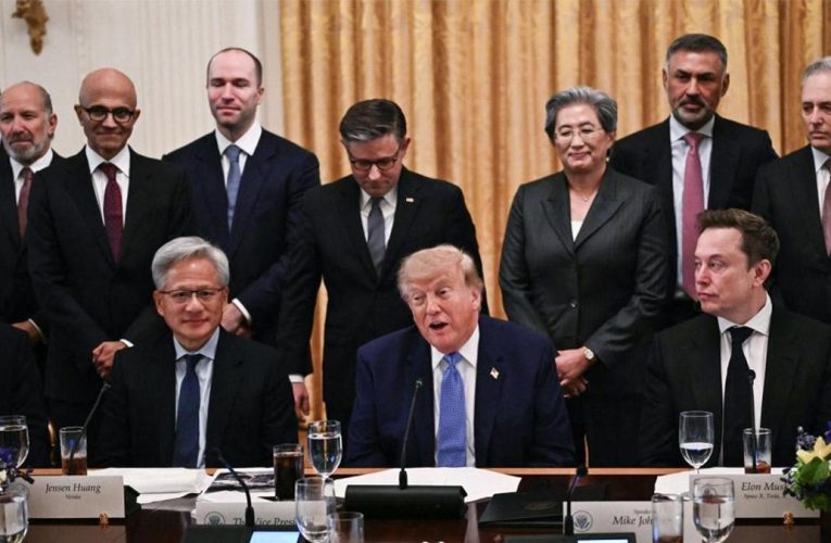Trump’tan Yeni Düzenleme: ‘Yapay Zeka’ Artık ‘Süper Zeka’ Olacak