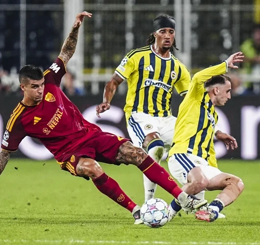 Kanarya Devler Ligi’ne 1 puanla başladı: İşte Fenerbahçe 1-1 Roma maç özeti…