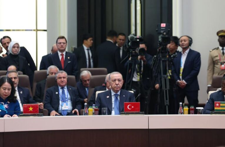 Cumhurbaşkanı Erdoğan: Çatışmalar diplomasiyle çözülmeli