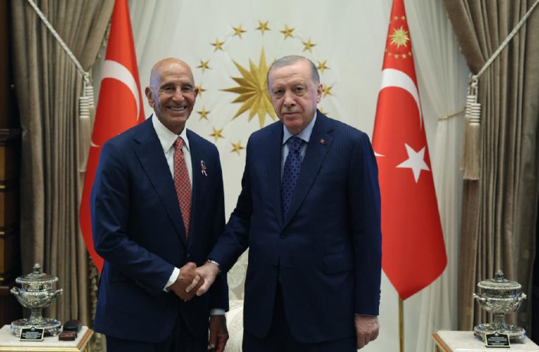 Cumhurbaşkanı Erdoğan, ABD’nin Ankara Büyükelçisi Barrack ile Temsilciler Meclisi Üyesi Issa’yı kabu