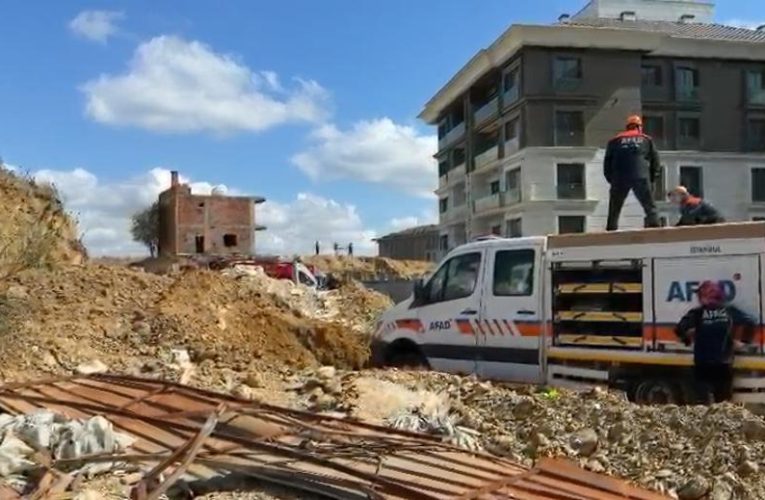Başakşehir’de istinat duvarı çöktü: Bir işçi yaşamını yitirdi