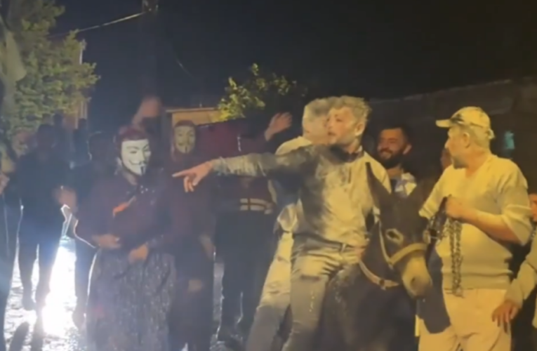 Düğünde eşeğe bindirdiler, un ve yumurtaya buladılar
