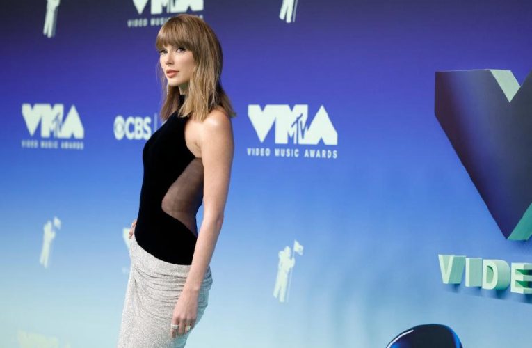 Taylor Swift, MTV Ödüllerinde Rekor Kırarak Zirveye Yerleşti