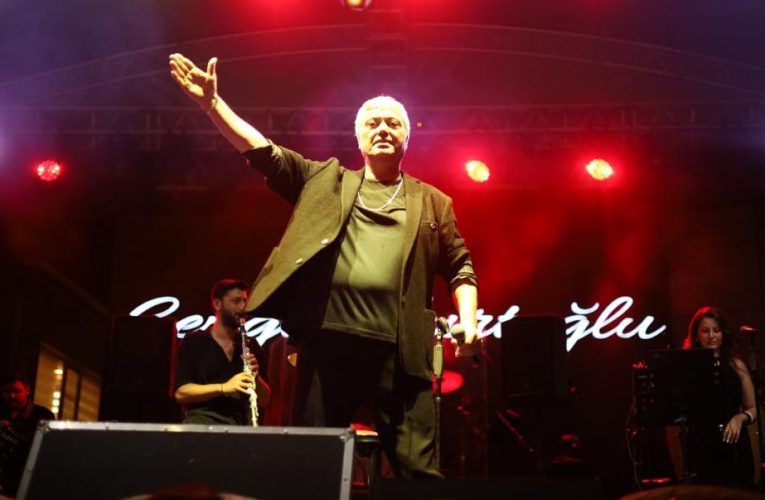 Cengiz Kurtoğlu’na yoğun ilgi