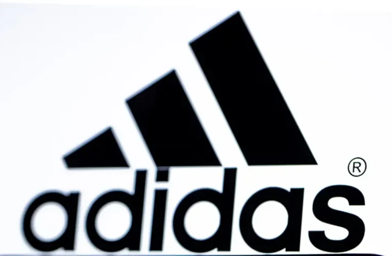 Adidas’a tepkiler artıyor