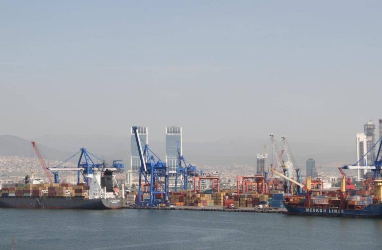 Türkiye’nin komşularına ihracatı 18,2 milyar doları aştı