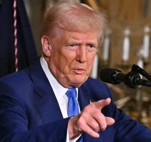Trump ‘yapay zeka’ isminin değiştirilmesini önerdi: Sosyal medya hesabından anket açtı