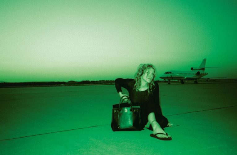 Melissa Auf der Maur’un 90’lar Arşivi Sergisi Açıldı