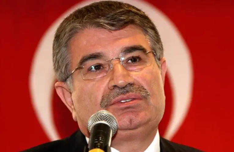 Eski bakana yurt dışına çıkış yasağı. ‘Çakarlı’ aracı bin liraya kiraya vermiş