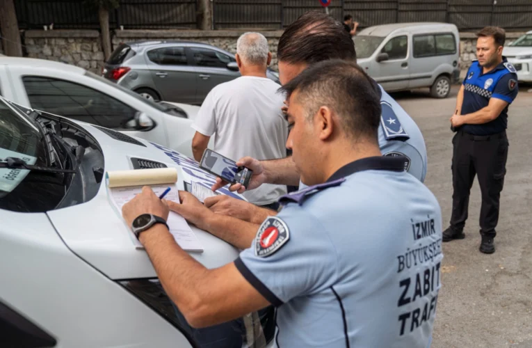 İzmir’de Okul Servislerine Güvenlik Denetimleri Artırıldı