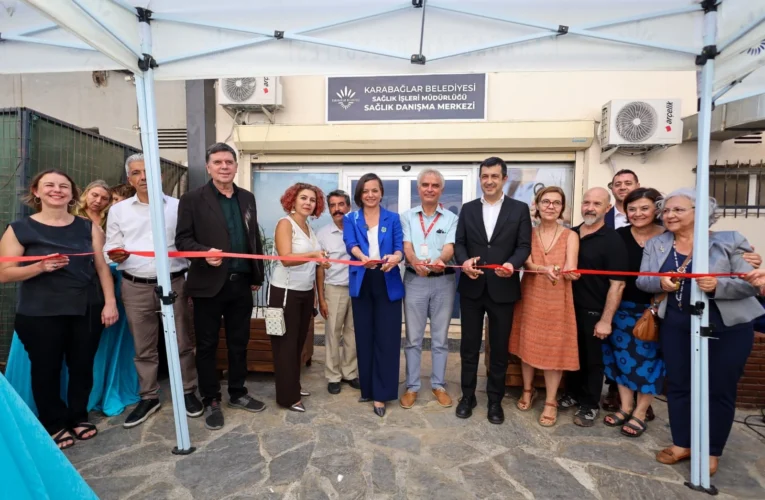 İzmir Karabağlar’da Gönüllü Danışmanlık ve Test Merkezi açıldı