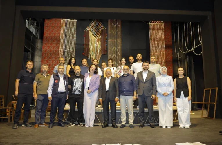 Kayseri Devlet Tiyatrosu’nda yeni sezon hazırlığı sürüyor