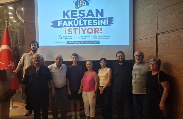 Keşan’ın geleceği için bir araya geldiler… Üniversite, yurt, engelsiz yaşam ve deprem hazırlığı gündemde