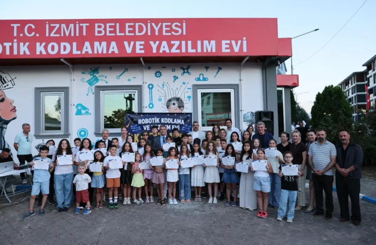 Kocaeli’de Robotik Kodlama ve Yazılım Evi ilk mezunlarını verdi