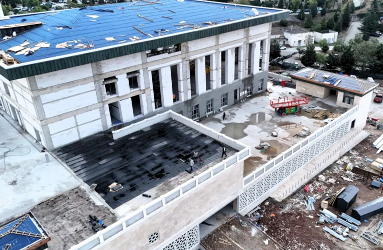 Kocaeli’de Umuttepe Camii ve Otopark projesi gün sayıyor
