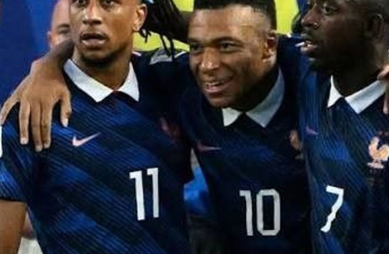 Mbappe’li Fransa, Kocaeli’de sahaya çıktı!