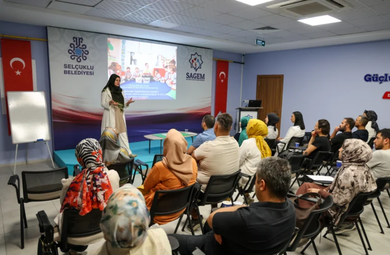 Konya’da SAGEM’den okula uyum semineri