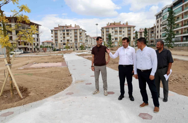 Konya Karatay’da yeşil dönüşüm mahallelerde sürüyor