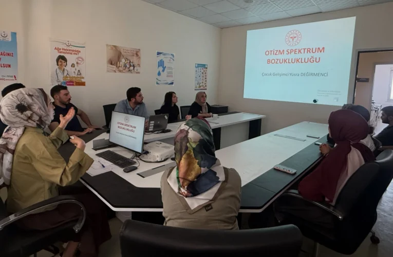 Kozluk’ta sağlık okuryazarlığını artırmaya yönelik eğitimler düzenlendi