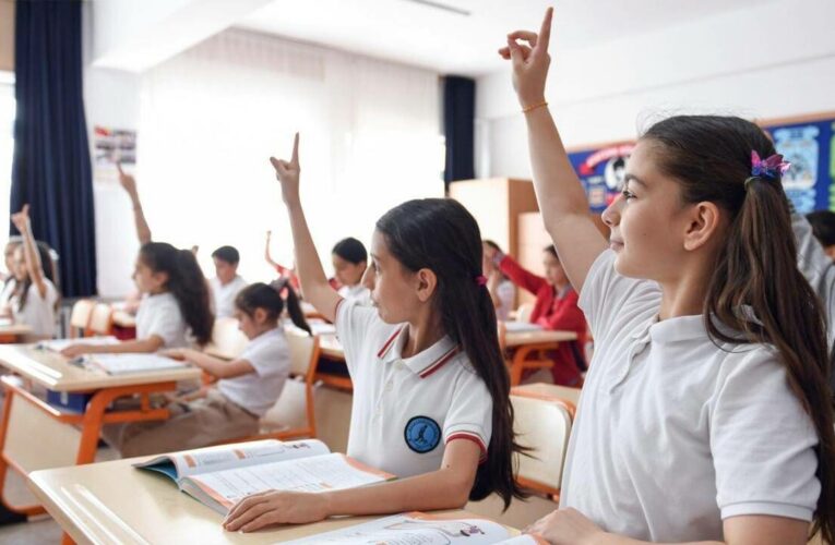 İstanbul’da yaklaşık 2,7 milyon öğrenci yeni eğitim dönemine başlıyor
