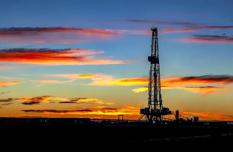 Küresel piyasalarda petrol ve tahvil baskısı devam ediyor