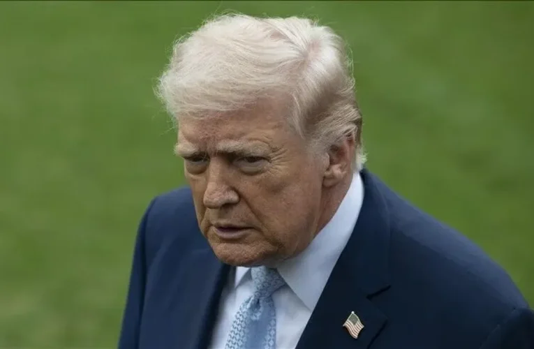 Trump’tan Kanada ürünlerini kamu ihalelerinden çıkarma talimatı