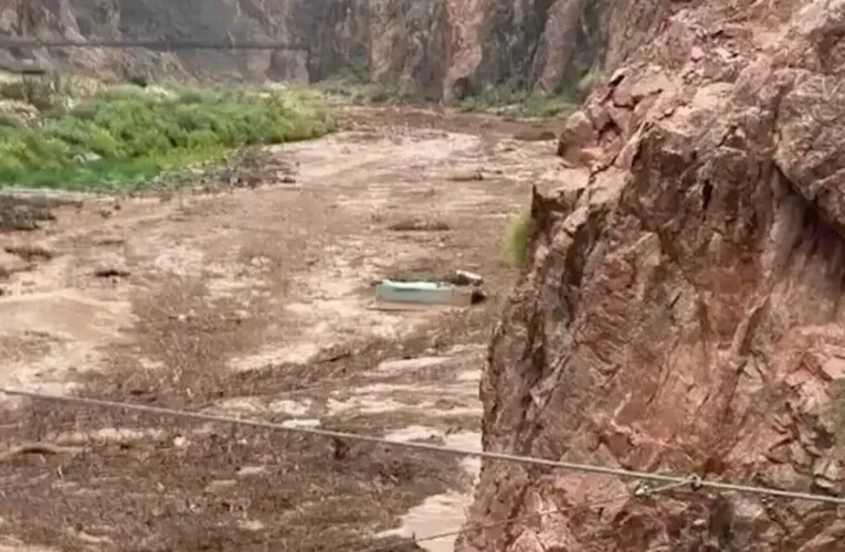 ABD’de Büyük Kanyon’daki selde hayatını kaybedenlerin sayısı 2’ye çıktı