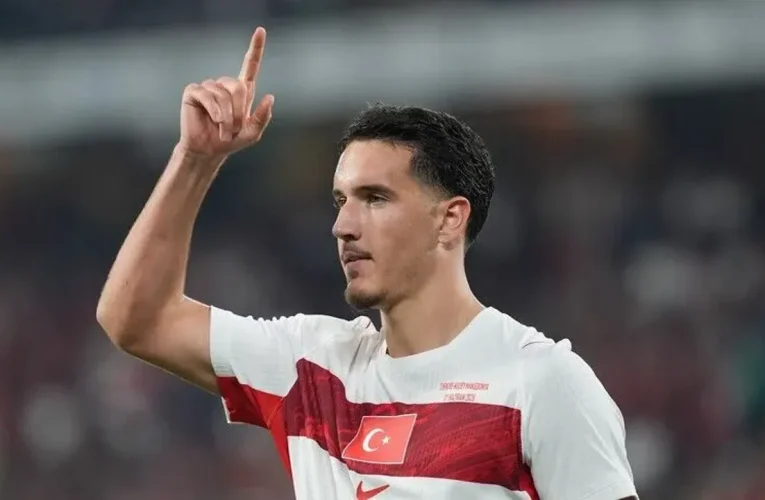 Galatasaray, Deniz Gül ile görüşmelere başlandığını duyurdu
