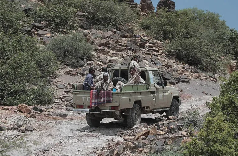 Yemen’de Husi Mevzilerine Hava Saldırıları Gerilimi Artırdı